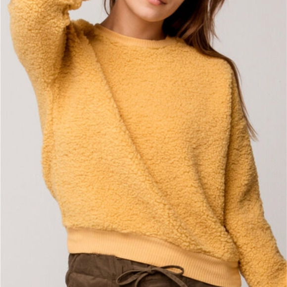 Sky and Sparrow Woobie Sweatshirt Womens M Medium Cheddar Soft Fuzzy Pullover - Picture 1 of 13